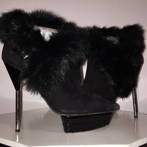 🔥🔥Michael Lewis real fur booties size 37.5 🔥🔥